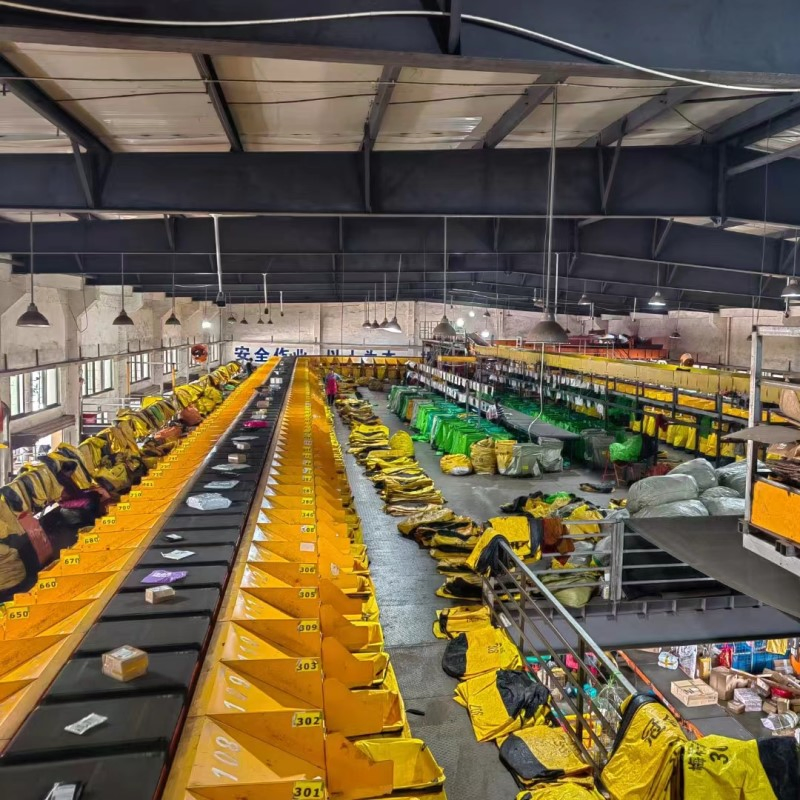 Advanced Smart Warehouse Conveyor System for Streamlined Logistics