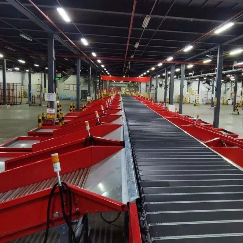 Reliable Overhead Power Lines for Efficient Energy Distribution