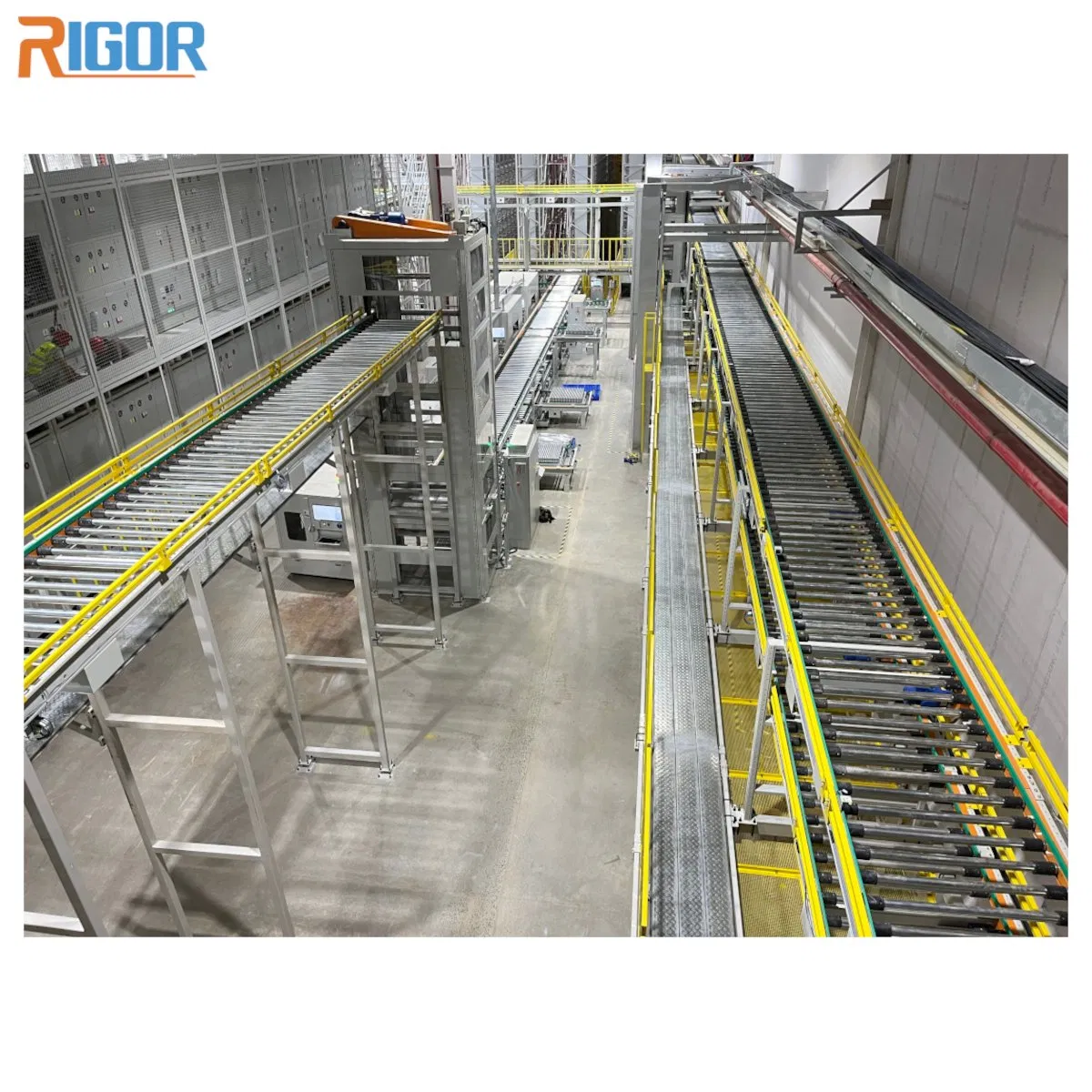 Industrial Vertical Lift Conveyor System for Efficient Storage Solutions