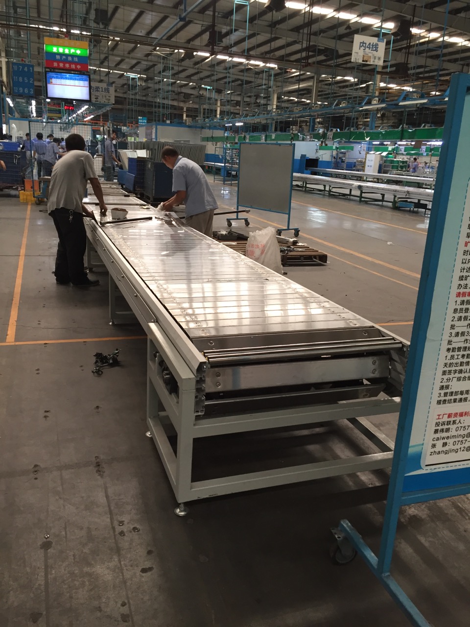 Customizable Stainless Steel Assembly Line Conveyor Belt Equipment New Automated E-Commerce Express Logistics Chain Conveyer
