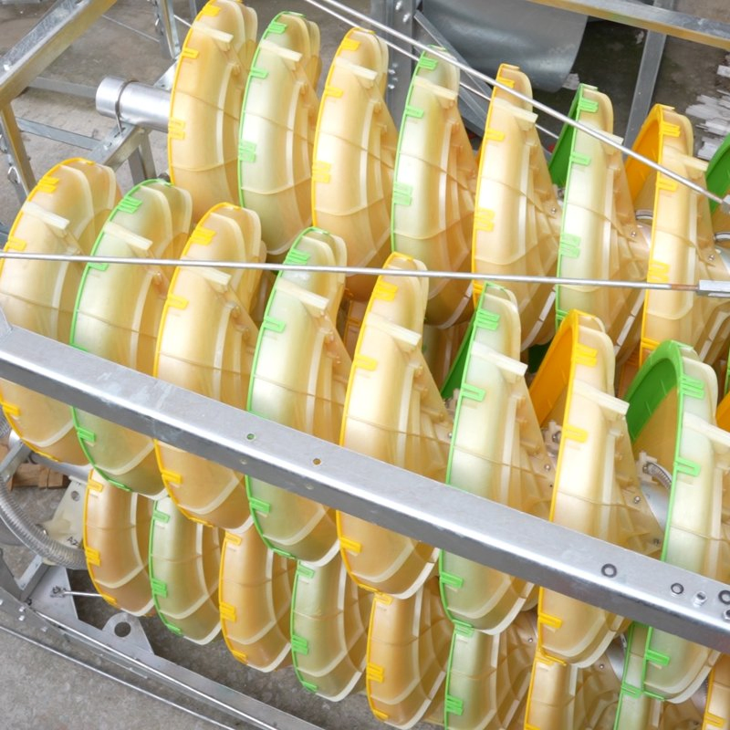Efficient Gravity Chute and Spiral Conveyor Systems for Warehousing