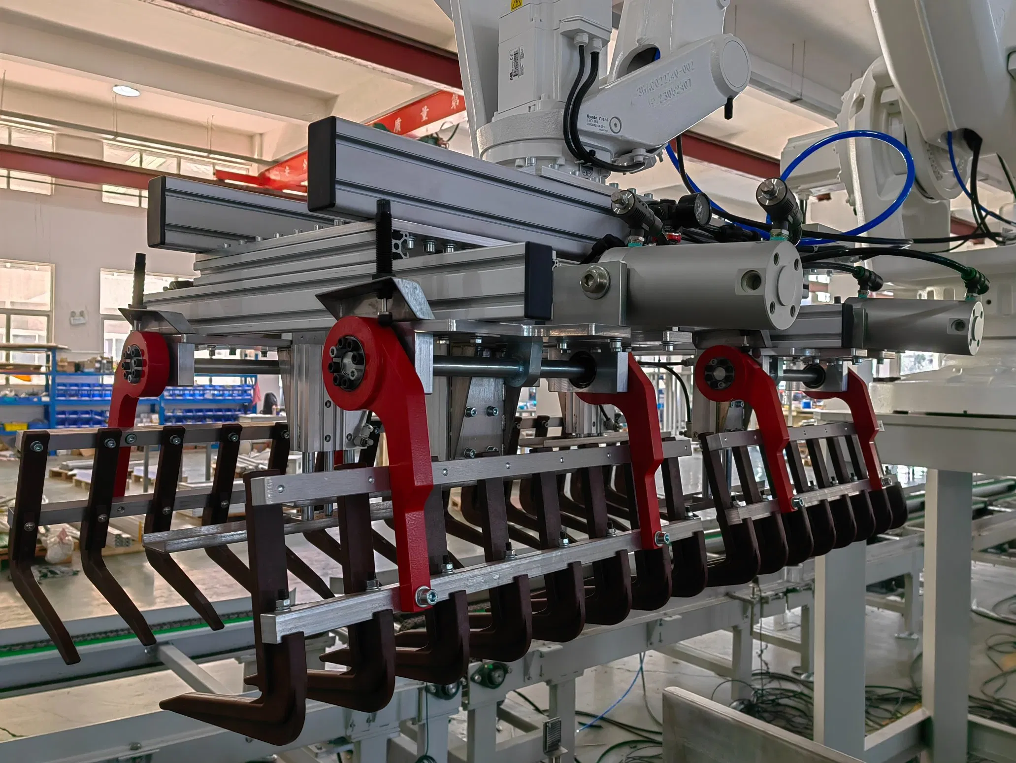 Heavy Duty Pallet Conveyor System for Packaging Automated Palletizing Solution