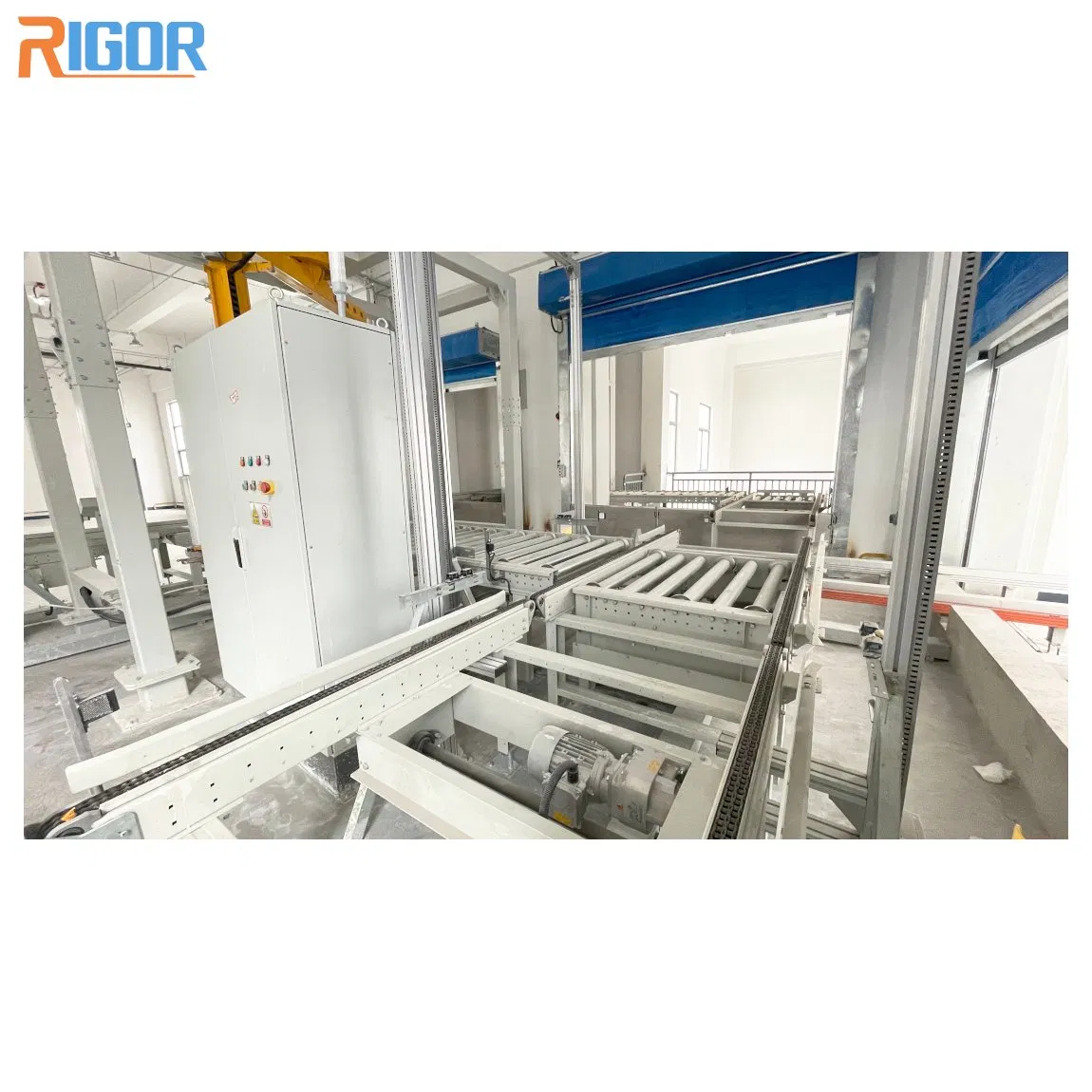 Premium Chain Conveyor System Adjustable Motorized Conveyor System for Pallet Warehouse System