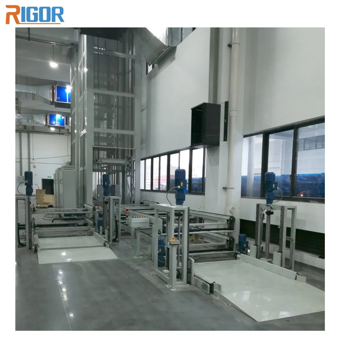 High-Efficiency Vertical Lift System for Enhanced Factory Output
