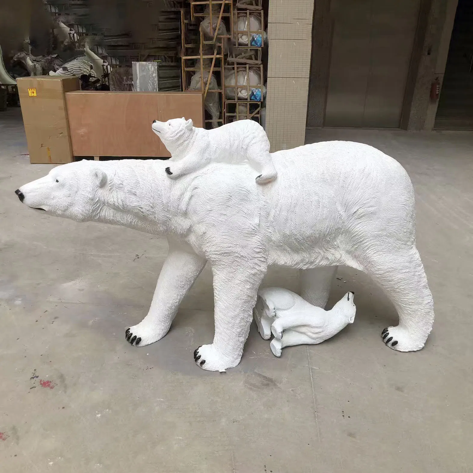 Rent Props White Family Fiberglass Polar Bear Statue Figurine Can Be Customized
