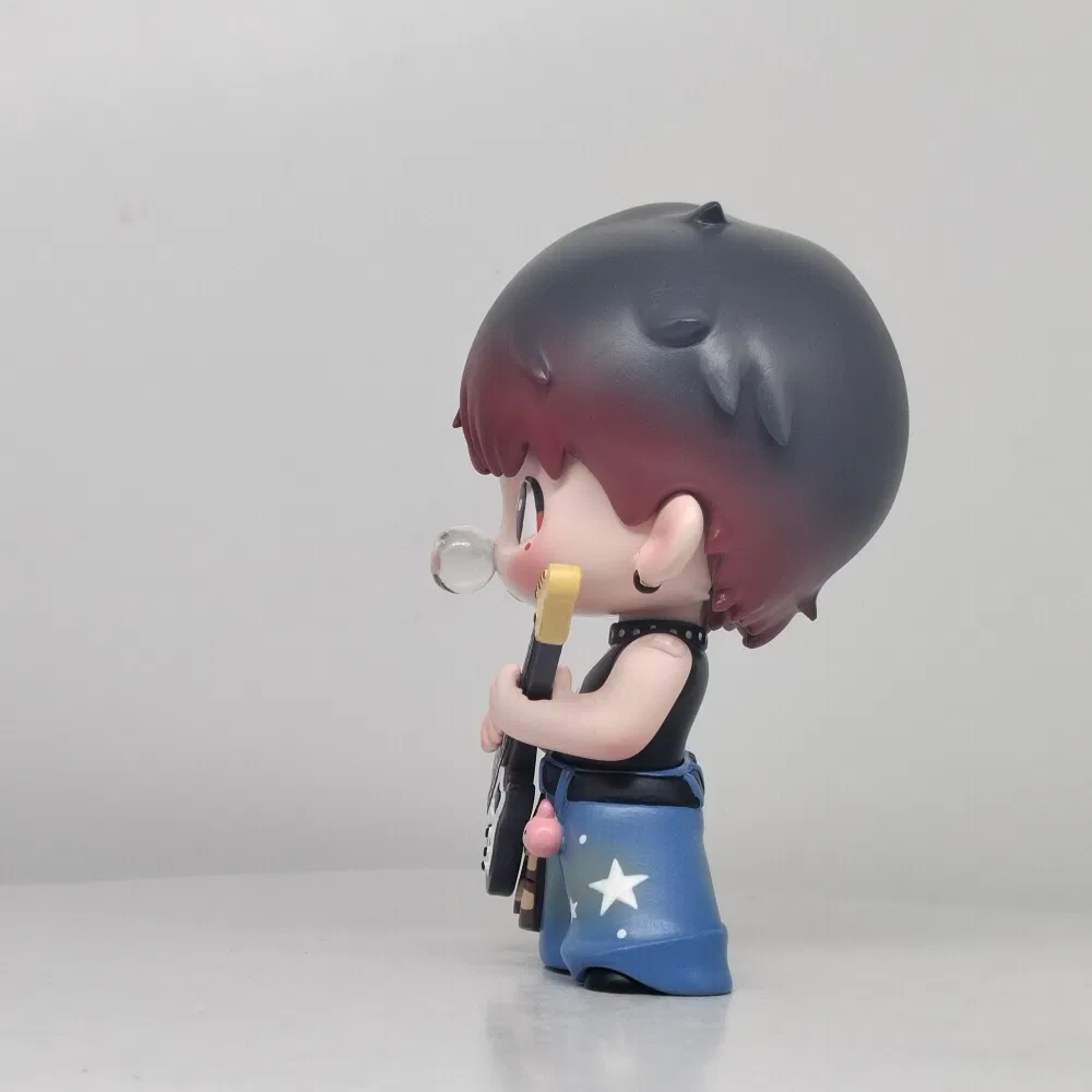 New Arrival Custom Art Figurine Cartoon Anime Figure 3D Toy Pop Vinyl Figure Toy Guitar Character Design