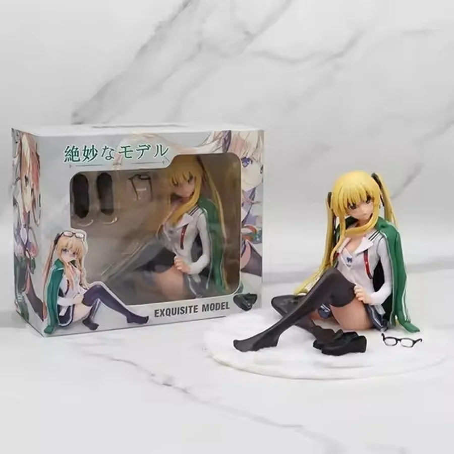 Action Figure Detail 3