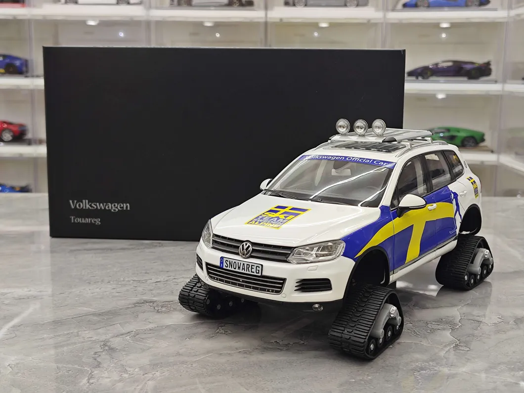 Volkswagen Touareg 1