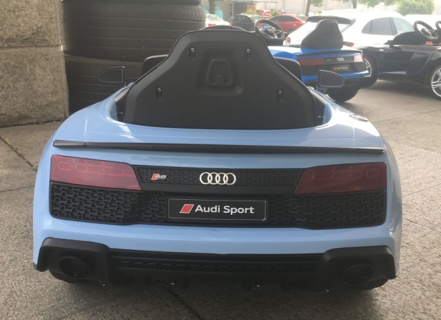 Hot Sale 12V Ride on Audi R8 Spyder Toy for Kids Battery-Powered Unisex Car