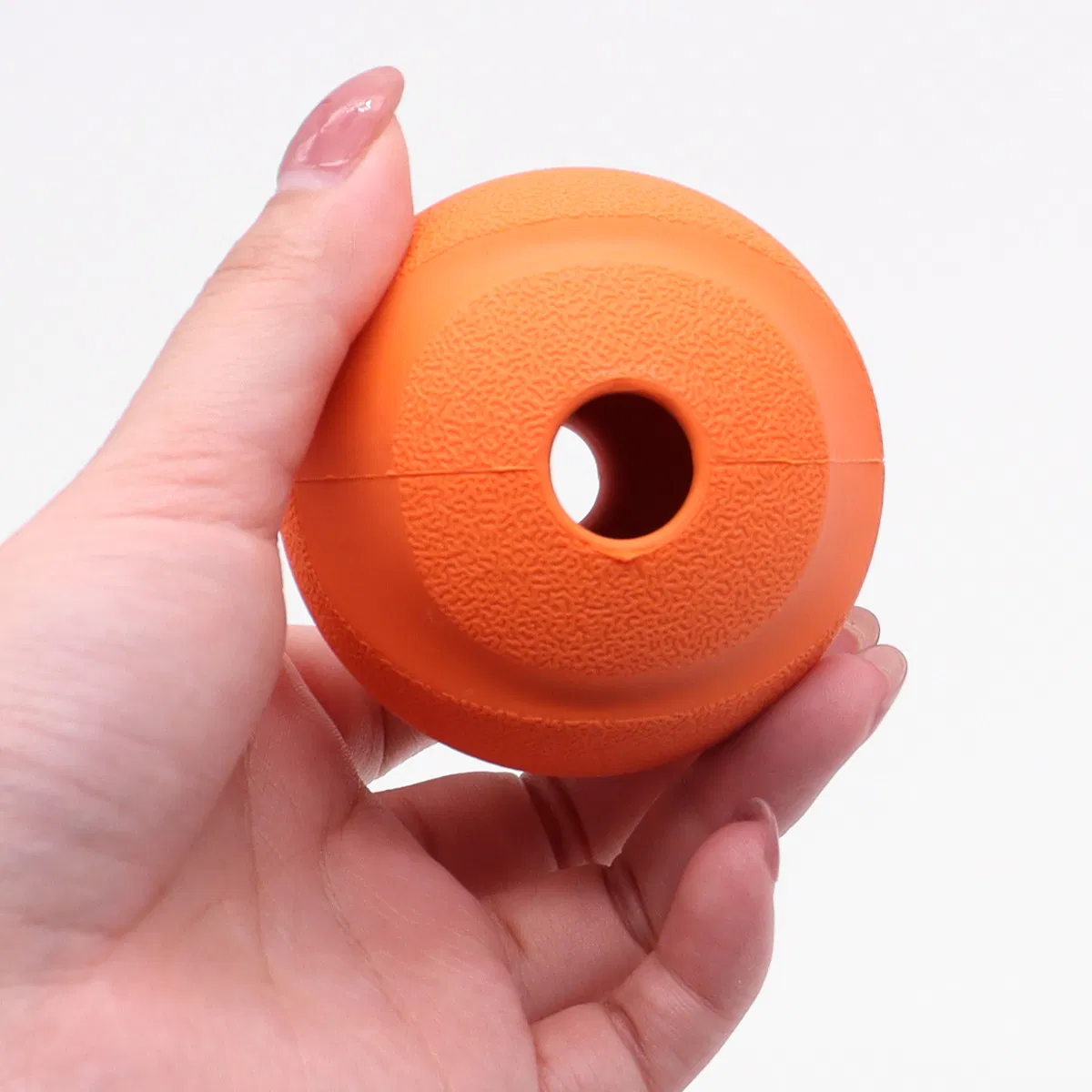 Custom Durable Silicone Dog Chew Toy Funny Interactive Treat Dispenser Silicone Balls Eco-Friendly Sustainable Pet Feeding