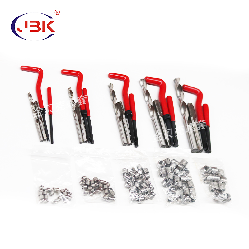 131-Piece Metric Iron Wire Thread Sleeve Tool Box Socket Wrench Hand Tools