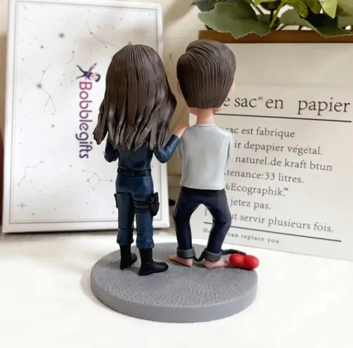 Bobble Head Detail 2