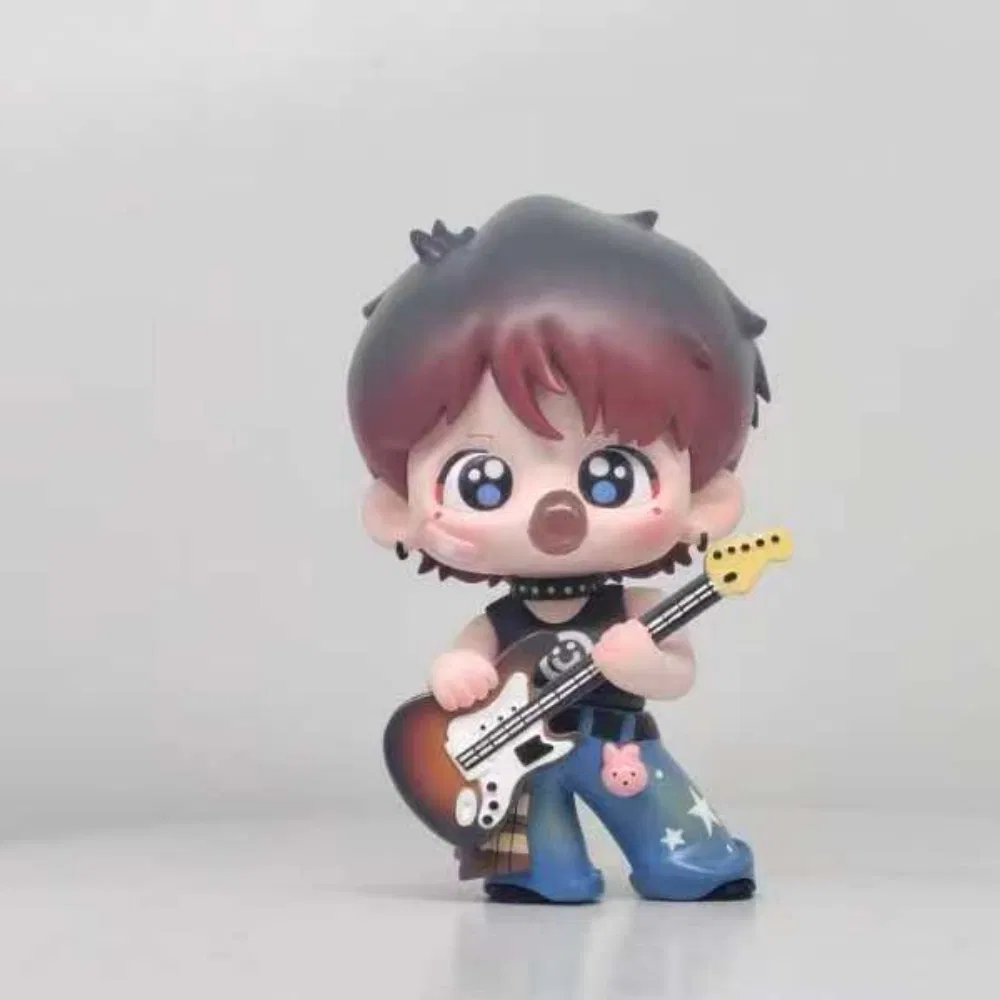 New Arrival Custom Art Figurine Cartoon Anime Figure 3D Toy Pop Vinyl Figure Toy Guitar Character Design