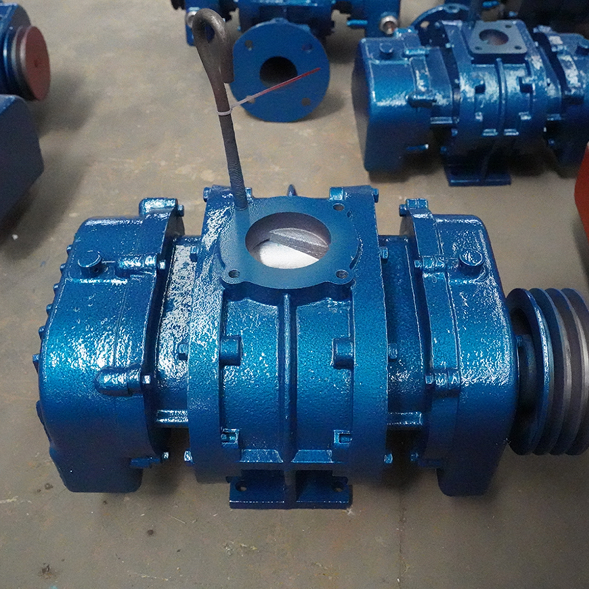 Positive Displacement Stainless Rotary Three Leaf Roots Type air Blower 30kw 45kw 70kw 2 Inches 7hp Manufacturer for Industrial