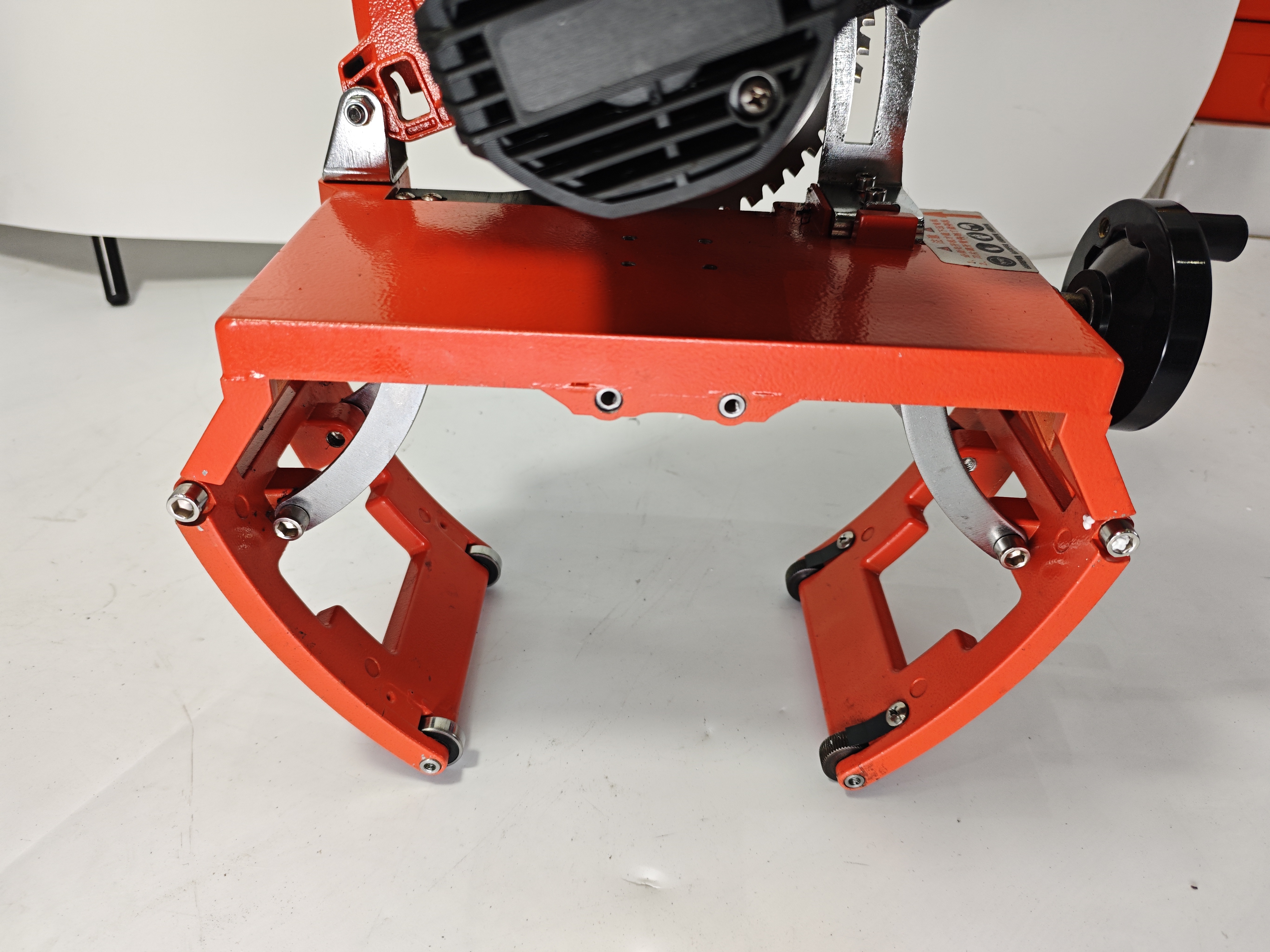 2024 Automatic Handheld PVC &amp; Carbon Steel Pipe Cutting Machine 40-250 Cordless round Tube Cutter with Gear Components