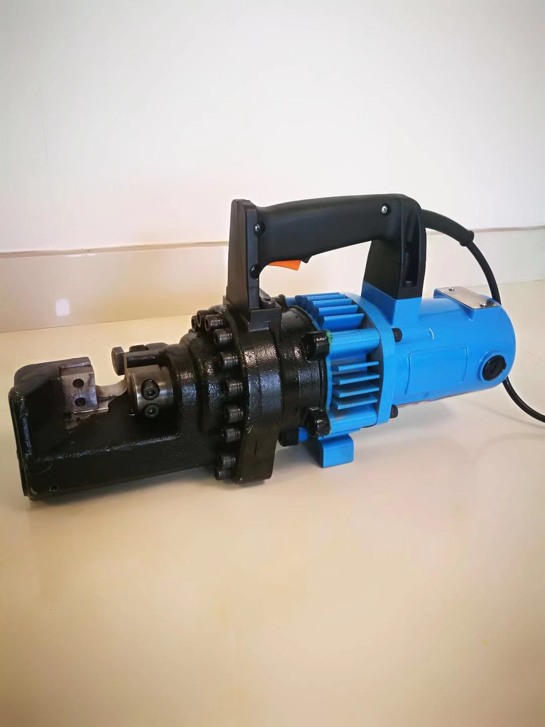 Rebar Cutter