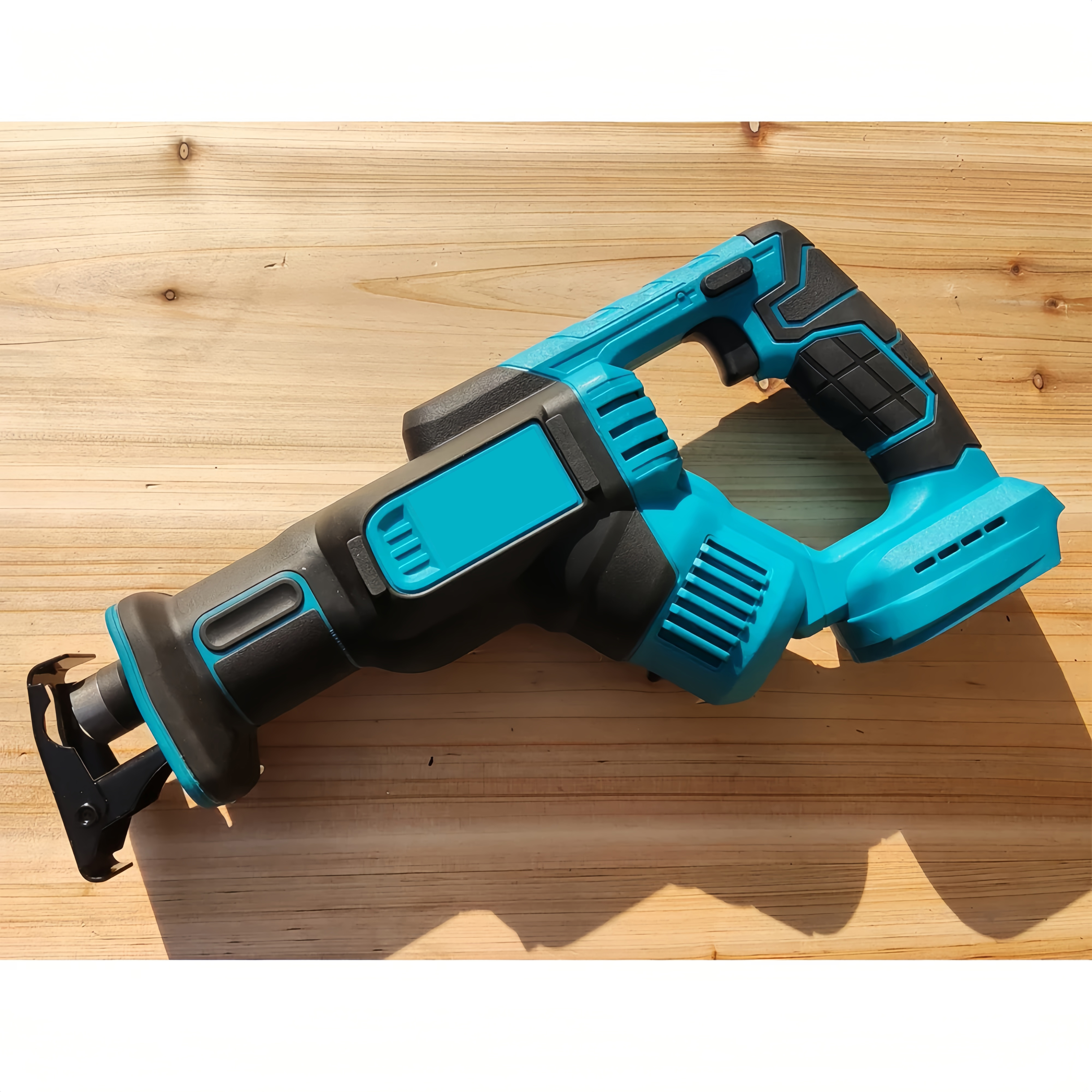 Electric Saw Household Rechargeable Outdoor High Frequency Lithium Battery Wood Cutting Electric Reciprocating Saw