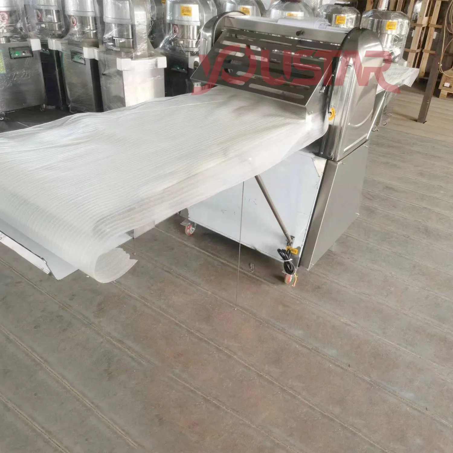 The Manufacturer Sells Vertical Dough Sheeters for Butter Puff Pastry in Bakeries.