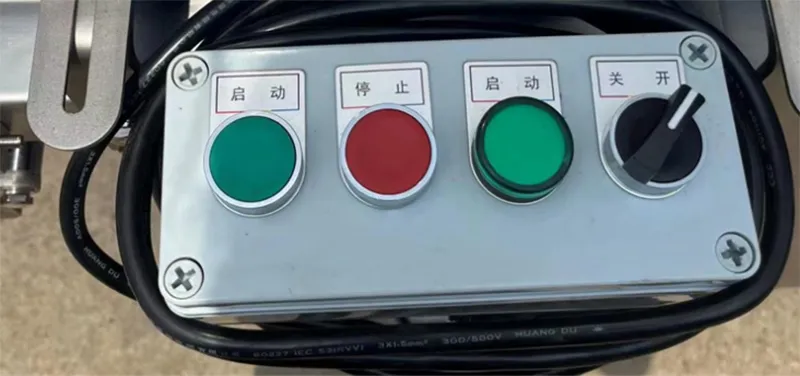 Bread Slicer Detail 3