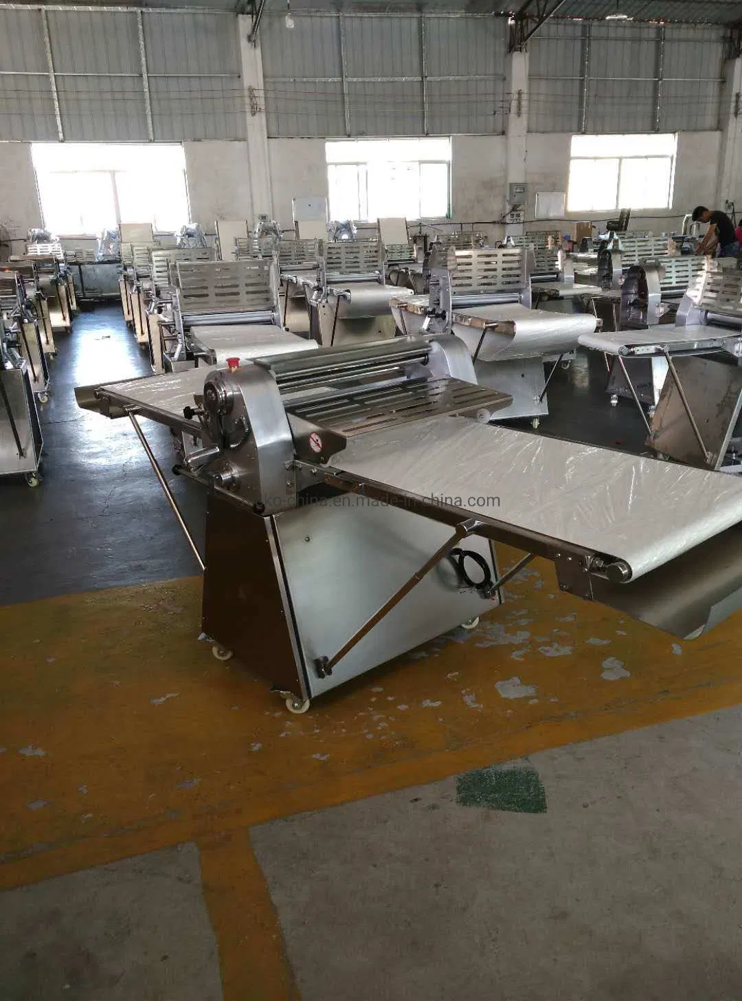 Premium Full Stainless Steel Croissant Dough Sheeter for Pastry Baking