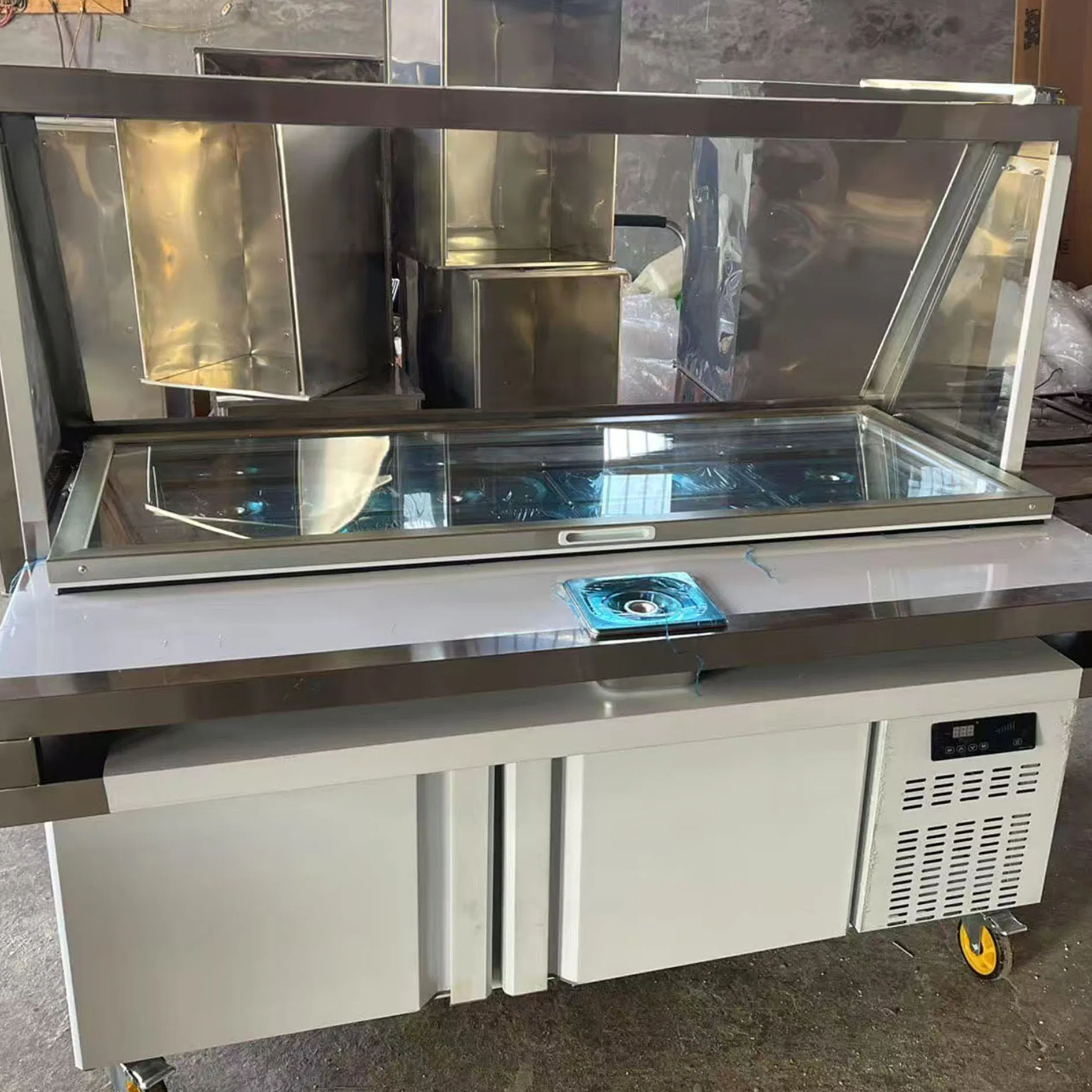 1.2m Refrigerated Salad Prep Table with Glass Cover with Stainless Steel Box Pizza Prep Workbench Sandwich Prep Refrigerators