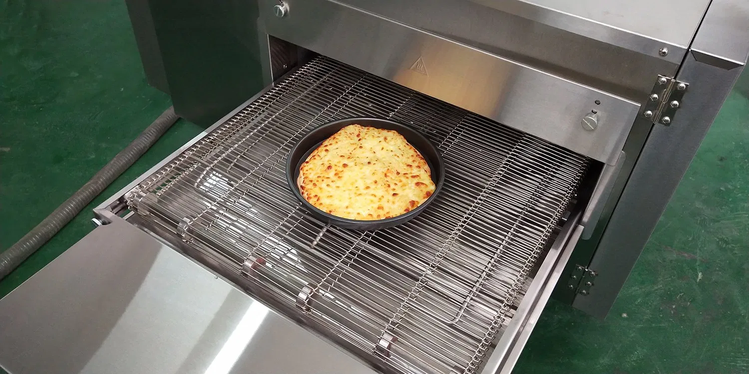 18 Inch Commercial Bakery Equipment Large Gas Conveyor Pizza Baking Oven with Digital Control Panel for Restaurant Hotel (GPX-18)