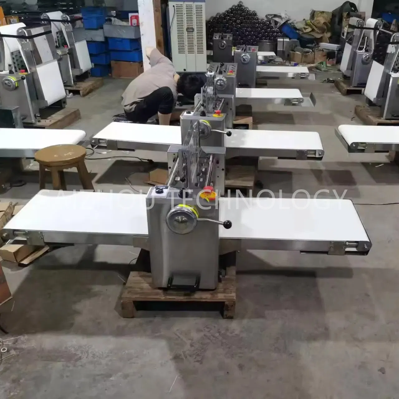 Commercial Reversible Mini Small Countertop Pastry Dough Laminator Dough Sheeter