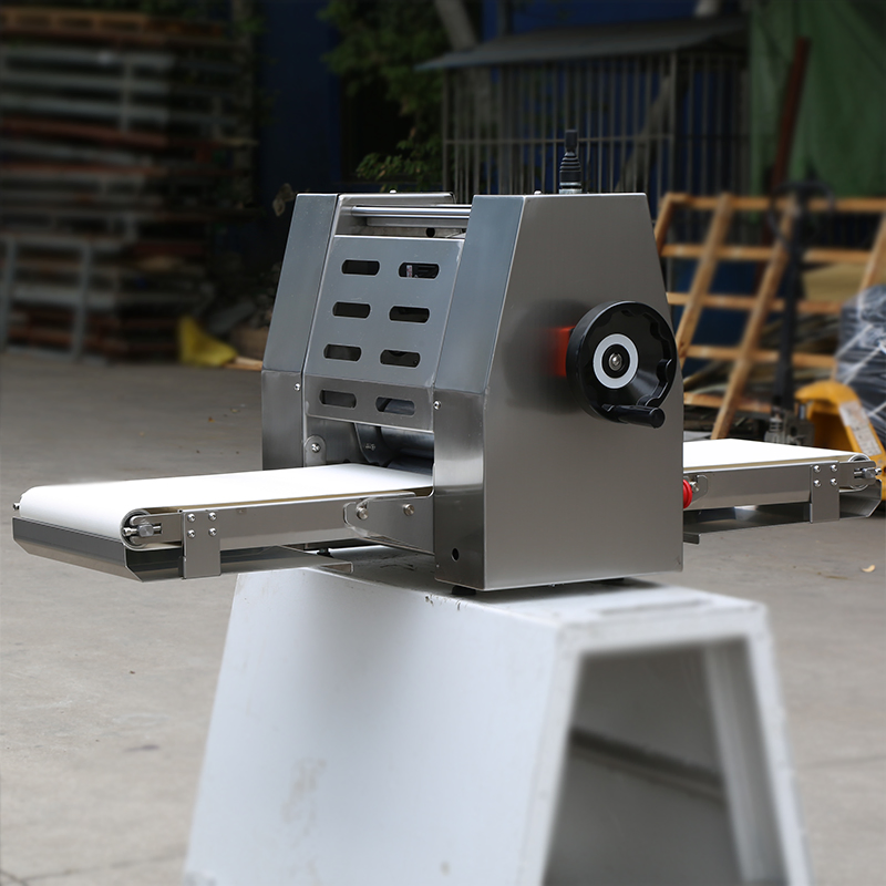 300mm Mini Dough Sheeter Pastry Croissant Dough Roller Machine Dough Sheeter