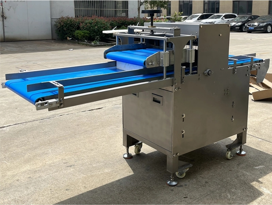 OEM Costomed Thickness Commercial Continuous Bread Slicer for Western Food Toast Cutter Machine
