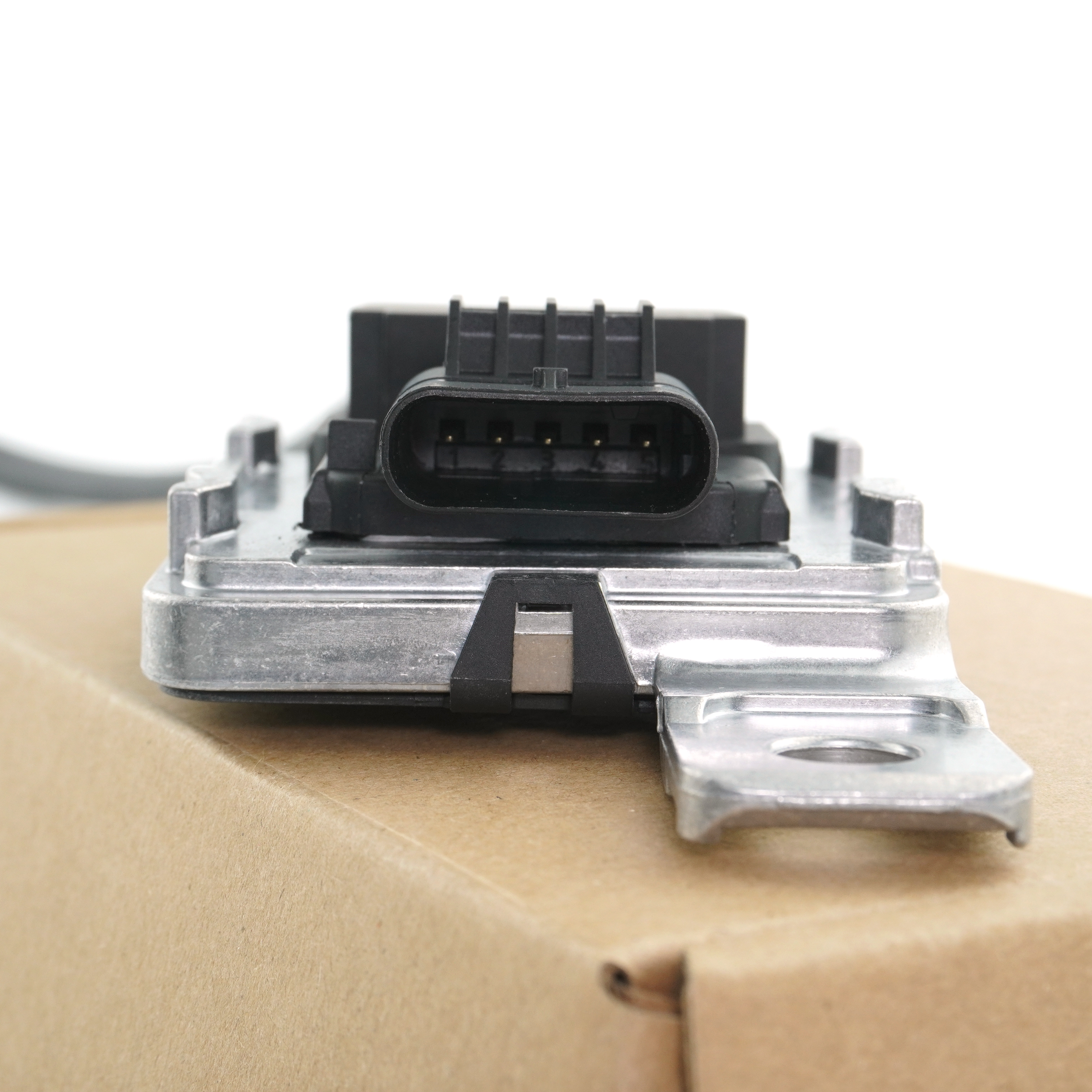 NOx Sensor Control Unit