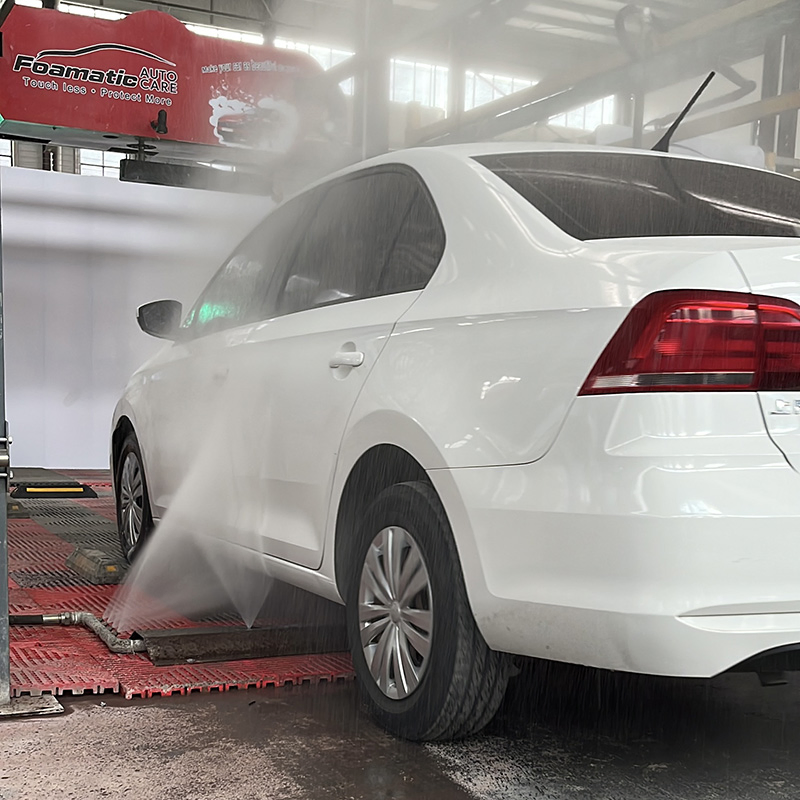 Commercial Fully Automatic Car Wash Equipment - Powerful Air Drying, Even Foam Spraying