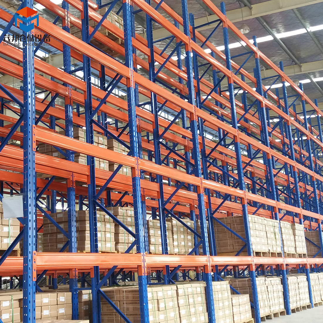High Capacity Adjustable Steel Factory Warehouse Storage Rack 800KG Boltless Rack Heavy Duty Teardrop Pallet Racking