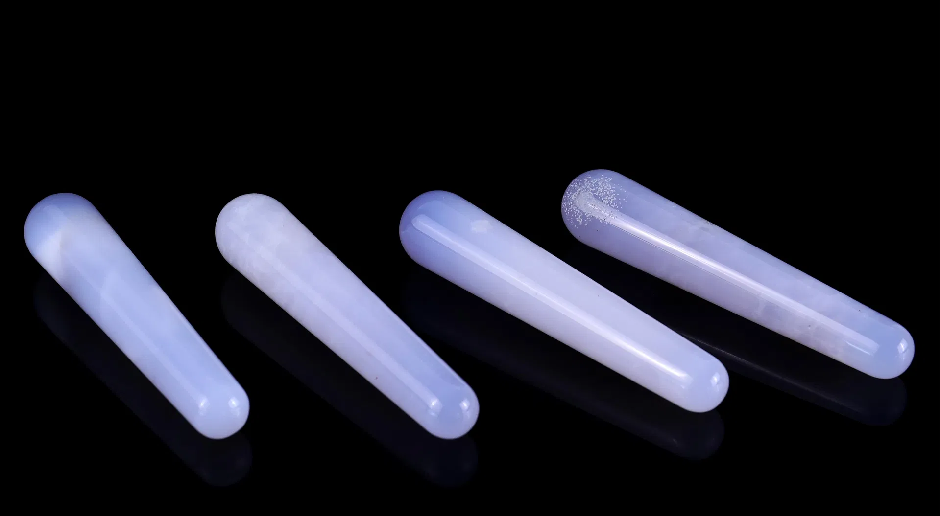 Facial Massage Tool Detail