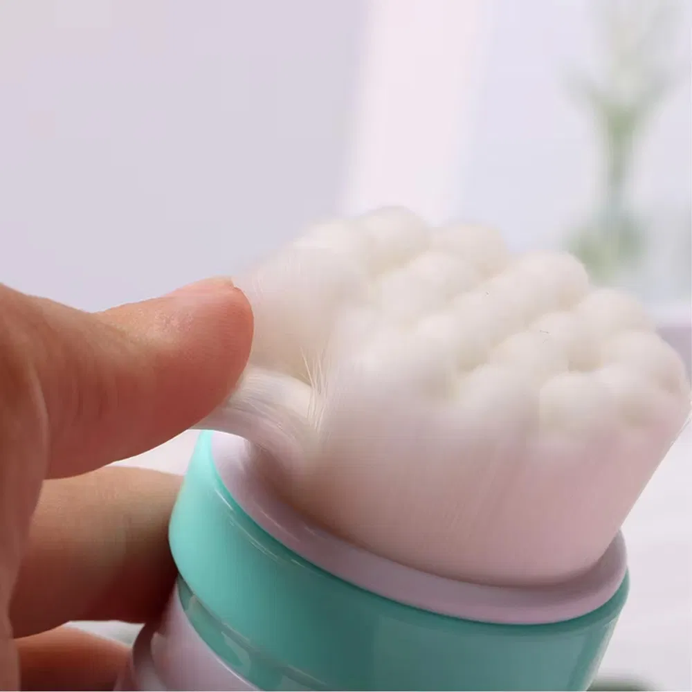 Facial Cleansing Brush Display 2