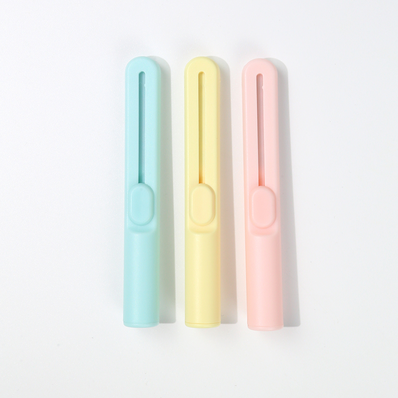 Effortless Facial Hair Removal and Eyebrow Shaping Tool for Women