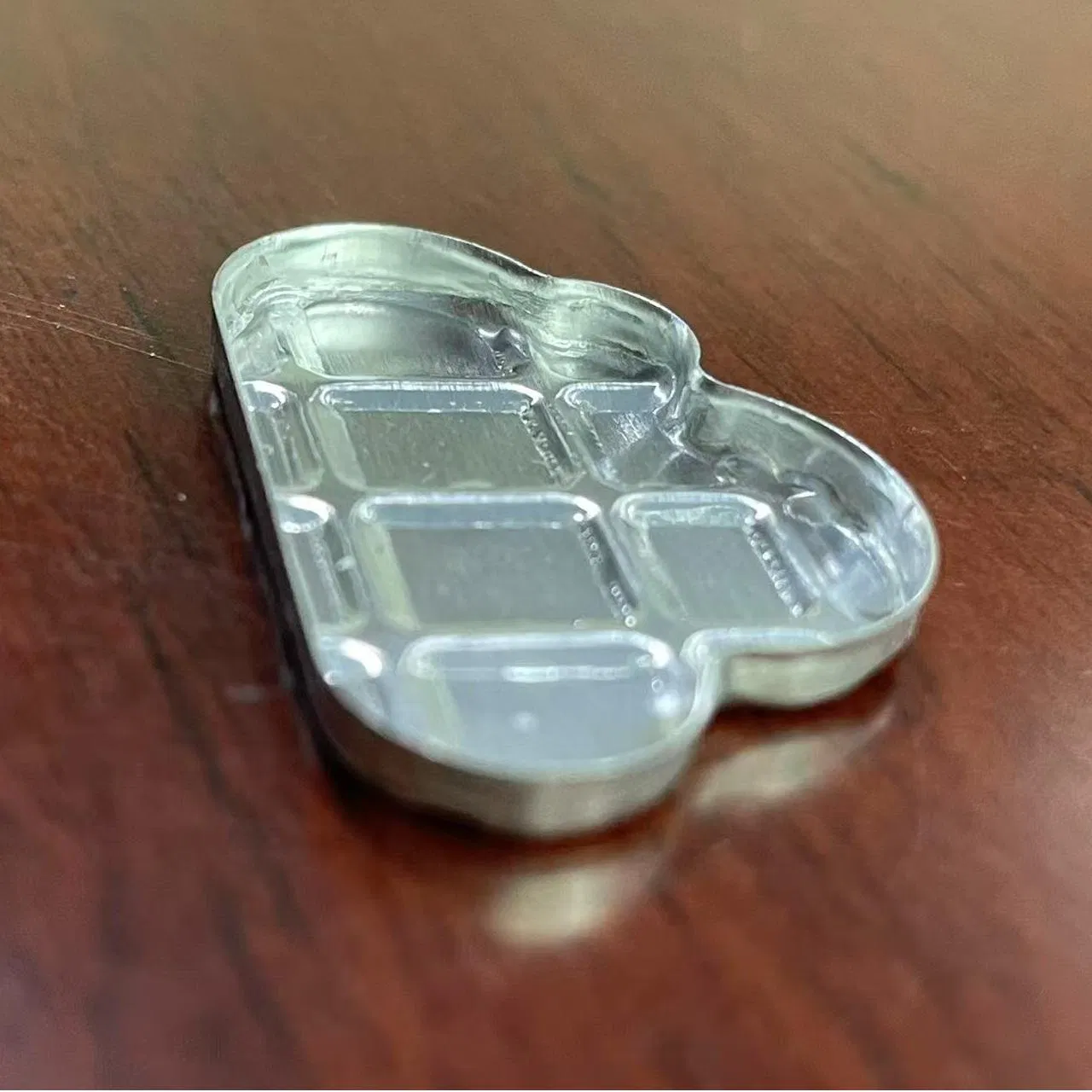 Round Empty Metal Tin Pans for Compact Eyeshadow Premium Metal Cans Palettes Aluminum Plate for Cosmetic Storage