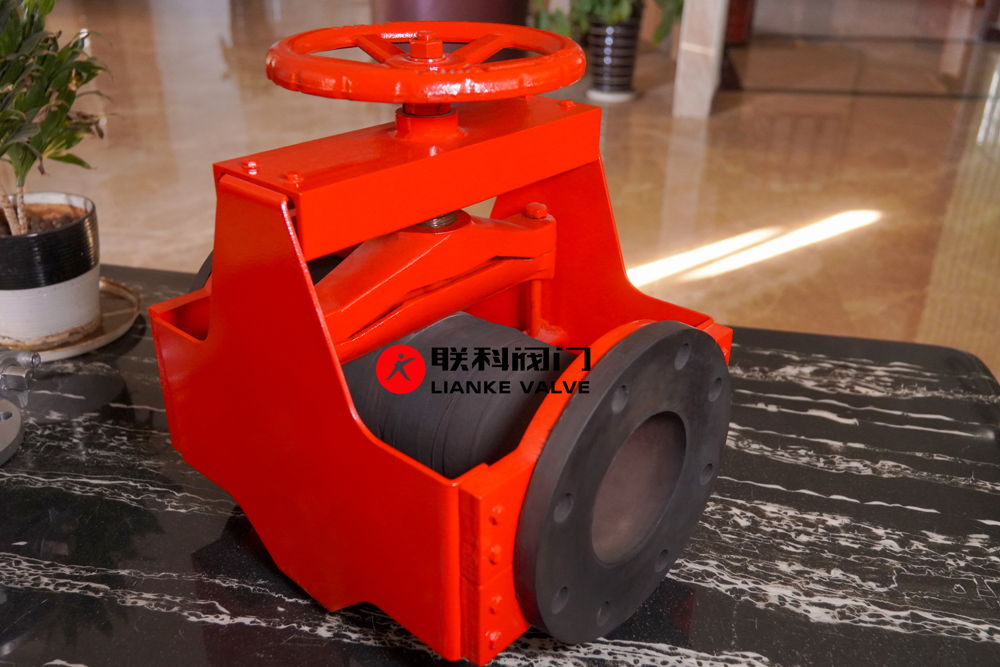 Open Body Manual Casting Steel Pinch Valve DN125