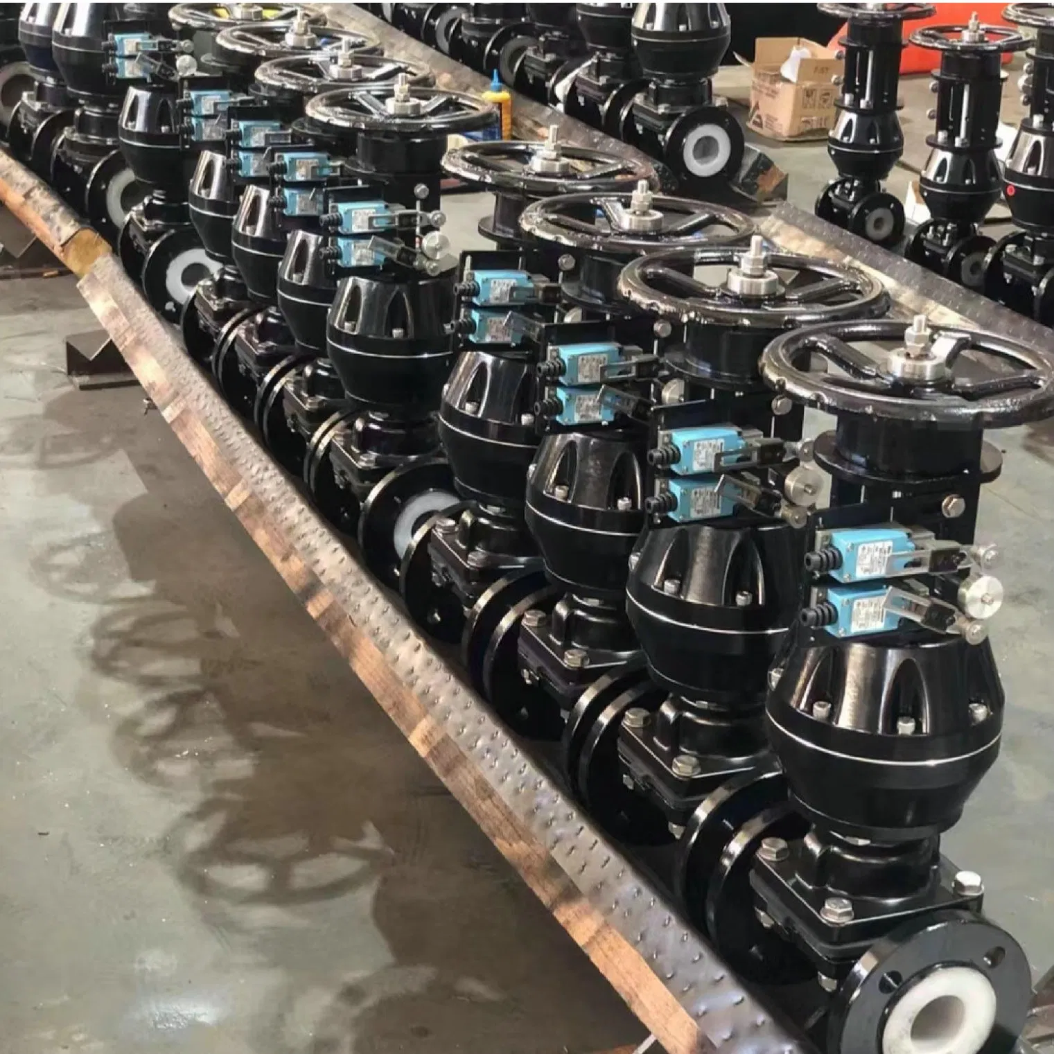 Diaphragm Valve,316L/CF3 Stainless Steel,Zero Dead Leg,EPDM/PTFE/FKM Sealing,Flanged,Threaded, Welded&Quick-Connect Clamp Ends,Manual,ANSI Standard for Food