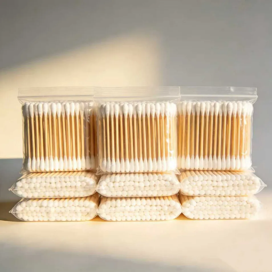 Bamboo Cotton Swabs Detail