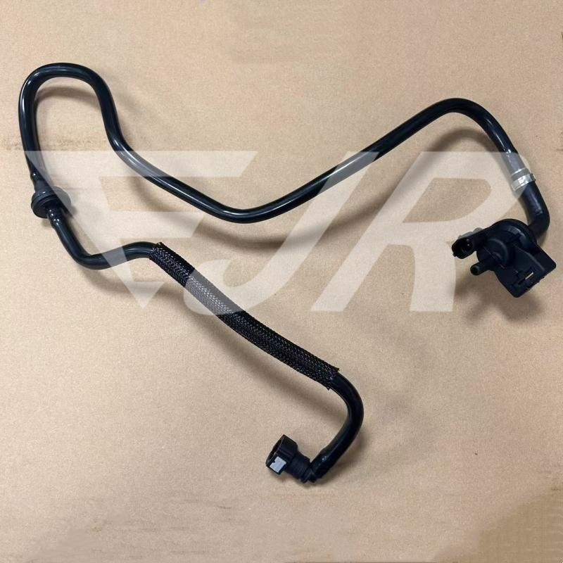 Auto Parts 673012369 / 670005257 New Carbon Canister Solenoid Valve Connected to Suction Collector Tube for Maserati Ghibli / Quattroporte Car Parts