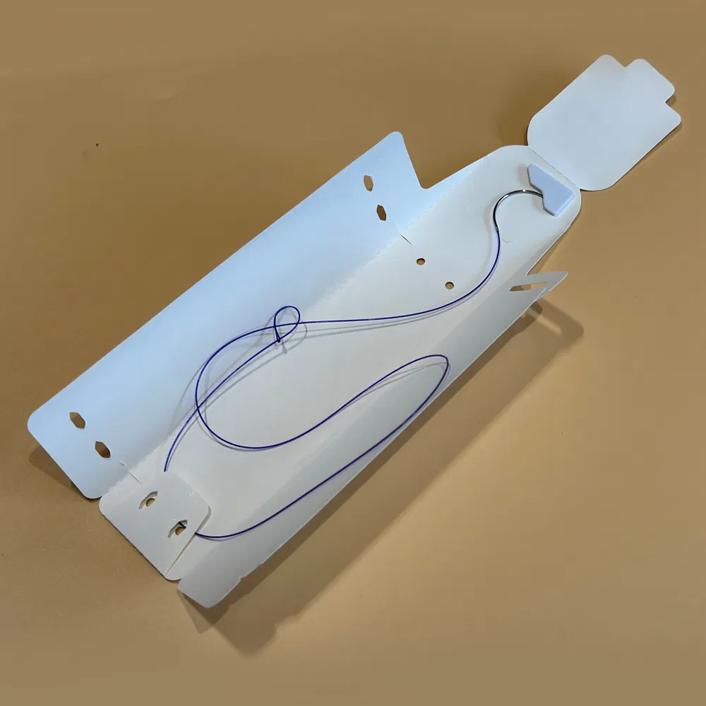 Smooth Passage Absorbable Barbed Sutures with Atraumatic Needle