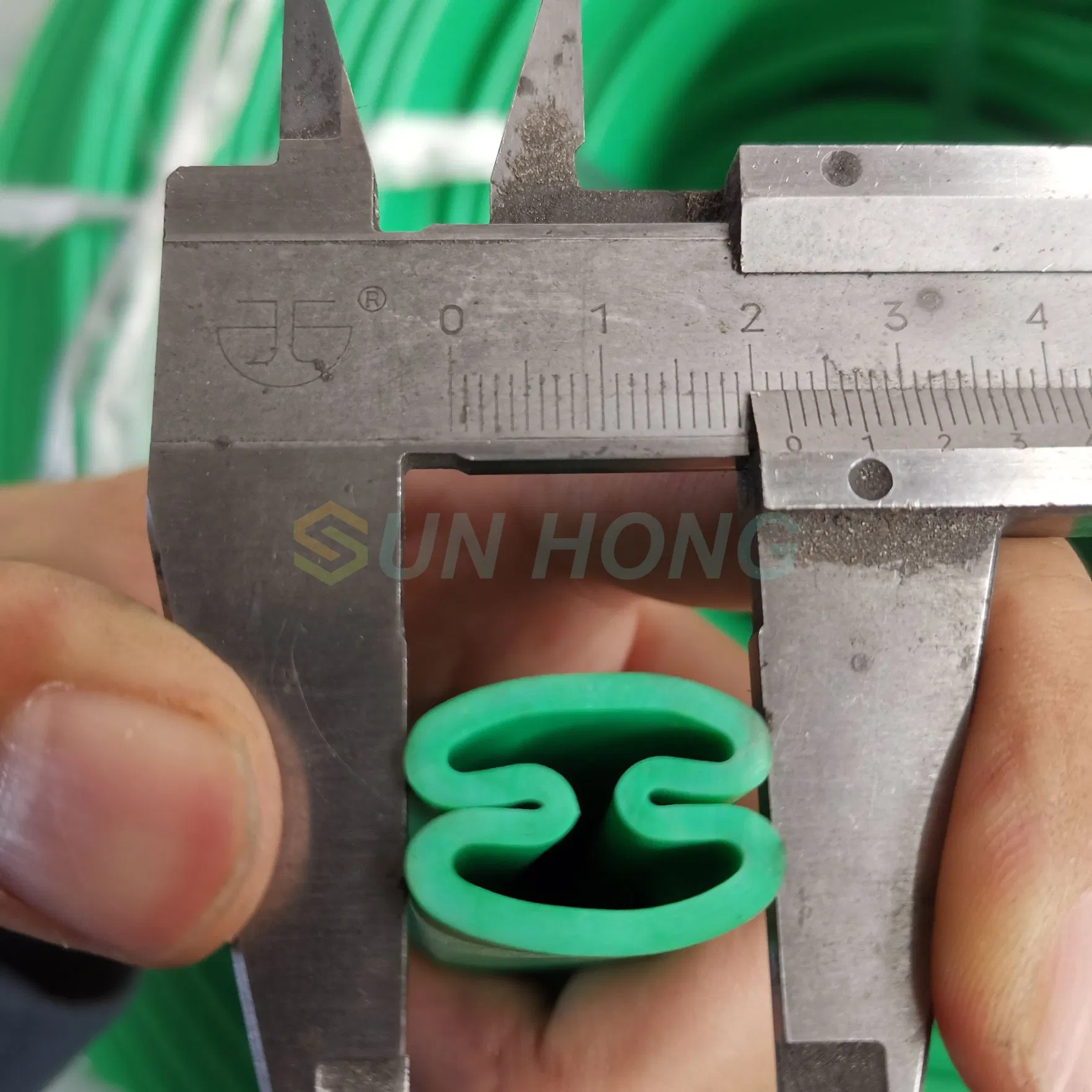 Paper Machine Blue Green Vacuum Suction Pick up Couch Press Swimming Roll Sealing Loading Rubber Pneumatic Air Tube