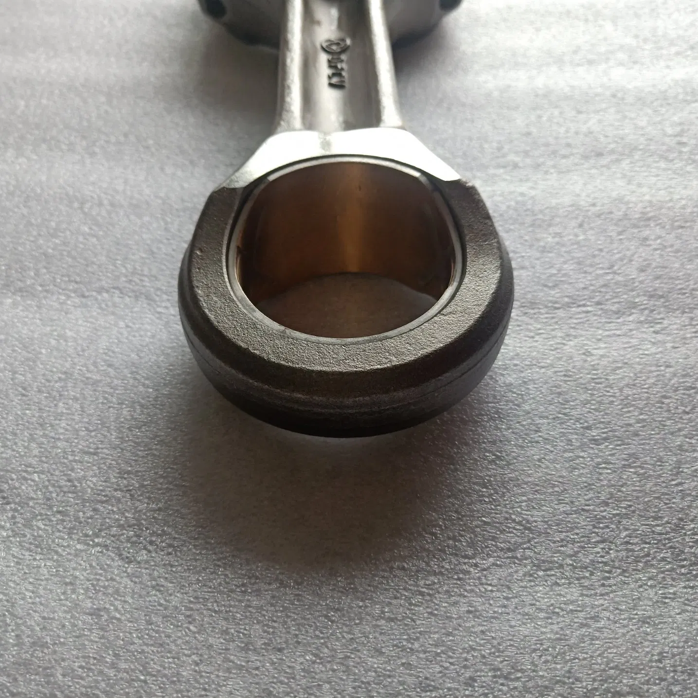 Venda por atacado de peças de motor de veículo Dongfeng Ddi11 conjunto de bielas 1004045-E9300