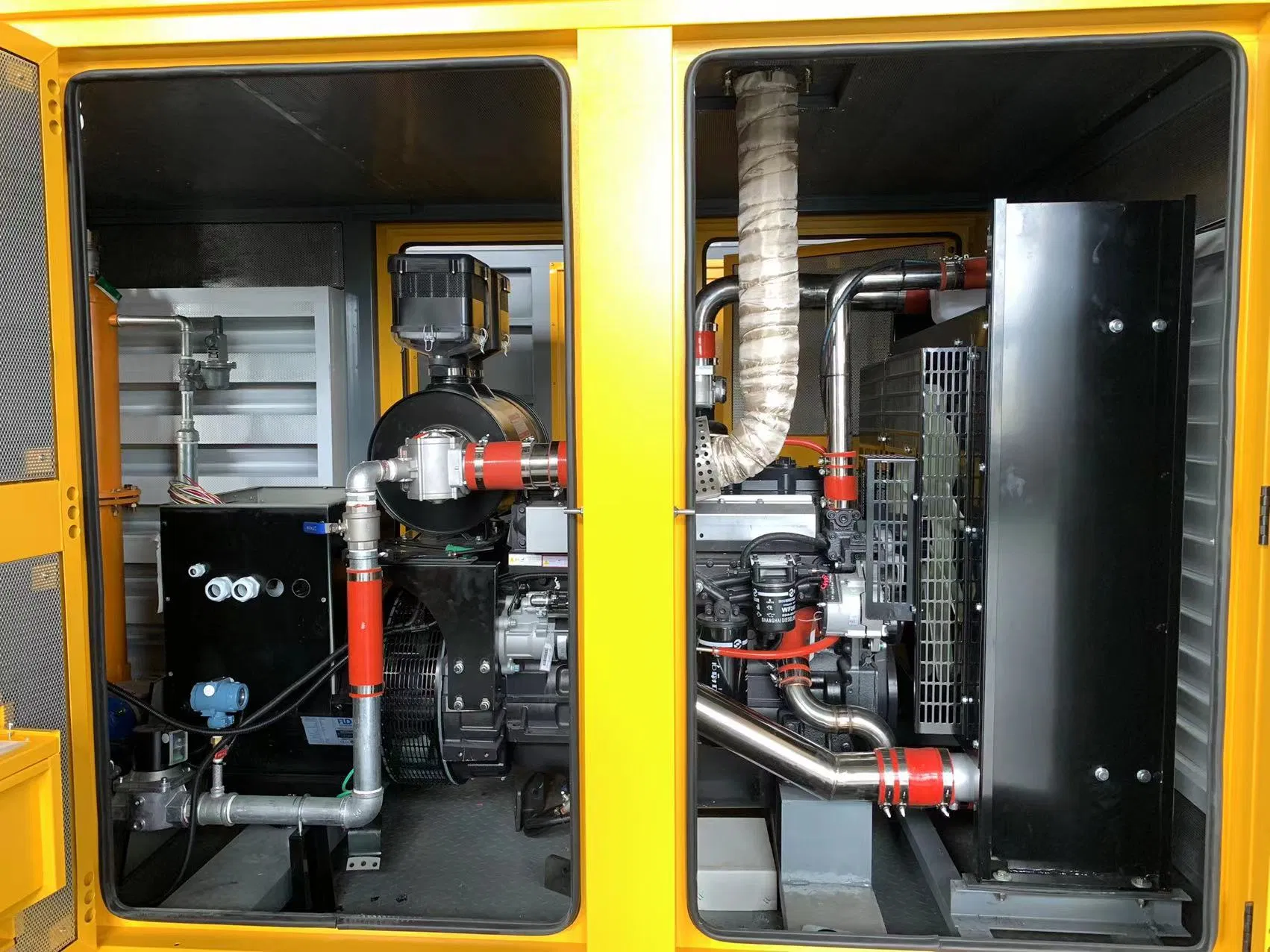 Fabricado na China Turboalimentado Alto Desempenho Gás Natural/Gás de Cabeça de Poço com Motor de Marca Chinesa 400kw