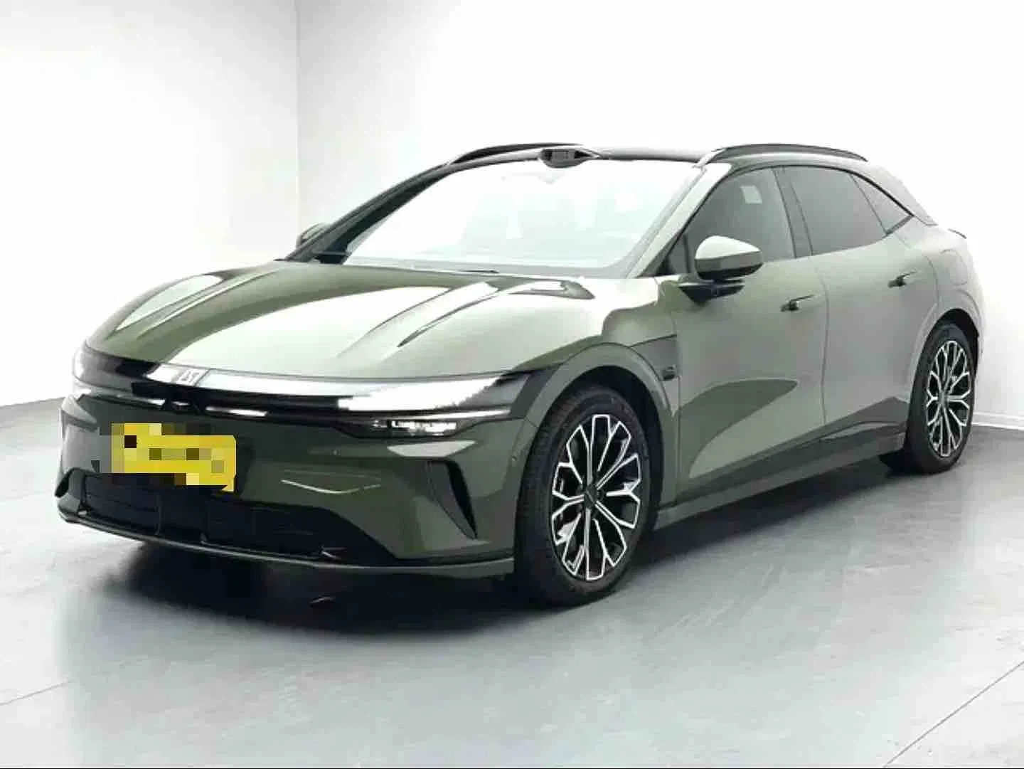 Opções de Trem de Força Duplo Disponíveis Carro Automático, Carro Usado de Baixa Quilometragem Zeekr 007 Gt Carro Elétrico Versátil Oferecido em Edições de Tração Traseira e Tração Integral