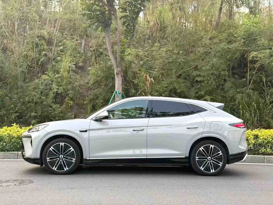 800V Carbeto de Silício 8-in-1 Powertrain Auto Carro, Carro Usado Totalmente Inspecionado Denza N7 Carro Elétrico de Alta Eficiência Realiza 350km Suplemento de Autonomia Dentro de 15 Minuto