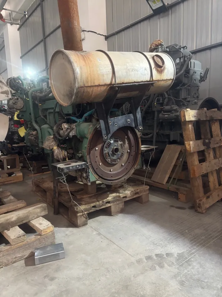 Venda Quente Vo Lvo D12D Motor de Alta Potência Motor Diesel