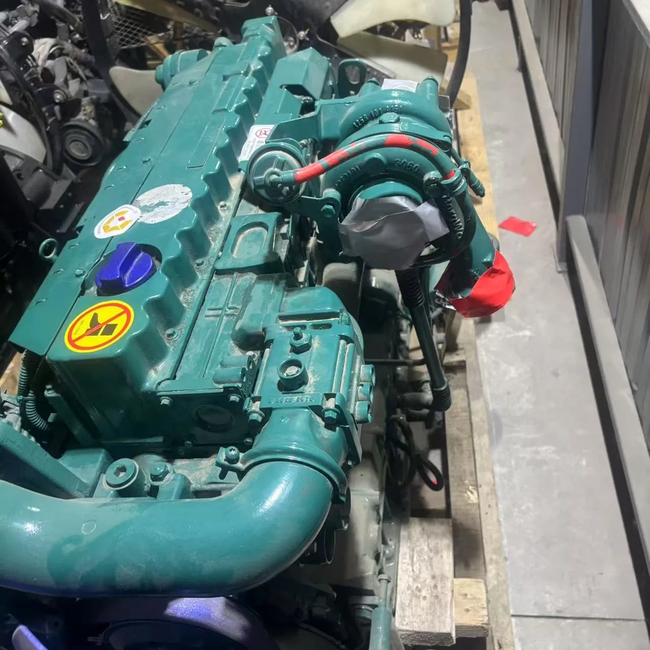 Vo Lvo D6e D12D Motor Diesel Potente Baixo Consumo de Combustível