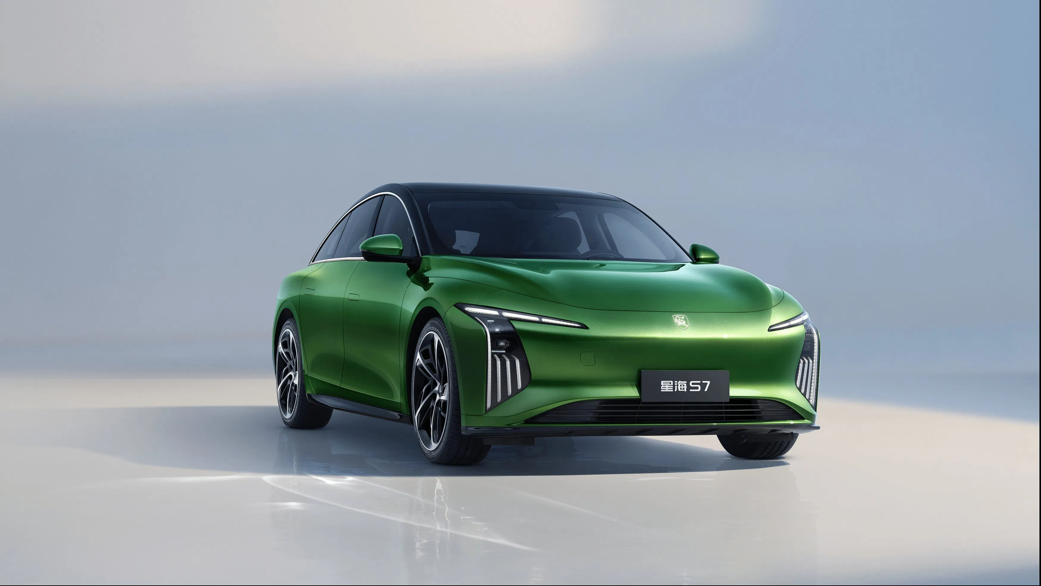 Dongfeng Forthing S7 Reev Trem de Força Elétrica Desempenho Eficiente Automóvel