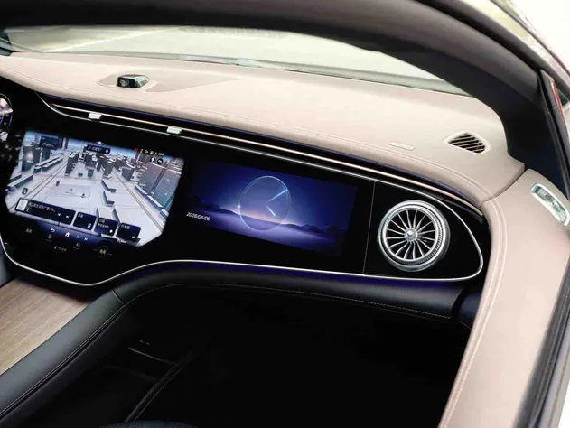 Carro Elétrico 4matic com Tração Integral, Carro Usado Totalmente Inspecionado, Mercedes EQS, Carro Elétrico Poderoso Distribuindo Torque Instantaneamente em Dias Chuvosos
